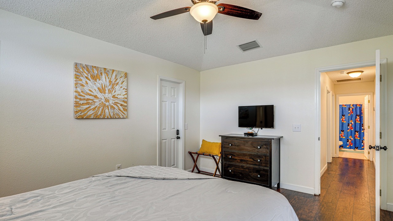 Photo of Bedroom in Lake Berkley