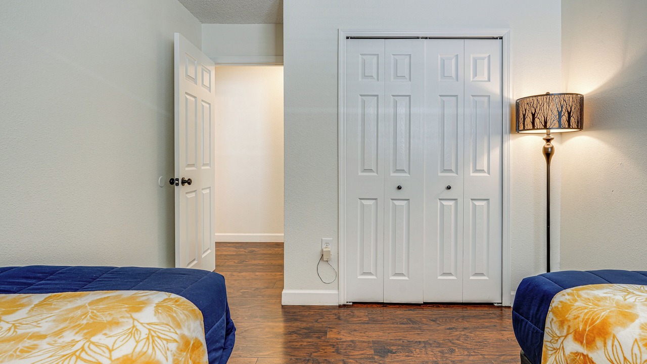 Photo of Bedroom in Lake Berkley