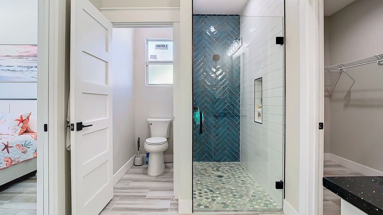 Photo of Bathroom in Cape Caneveral Beach Gardens