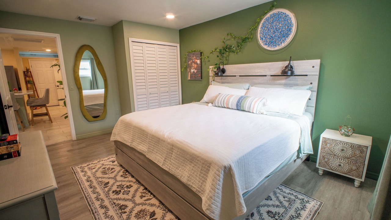 Photo of Bedroom in Trailer Estates