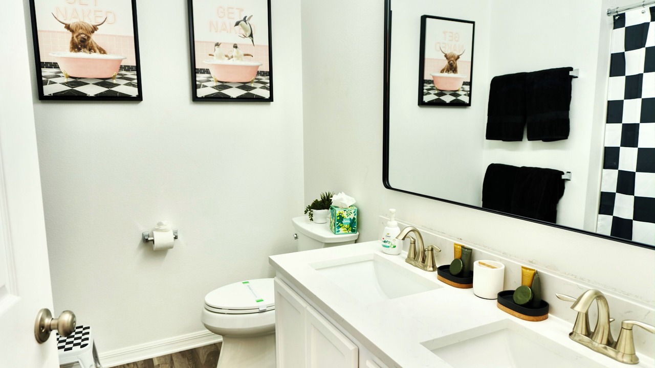Photo of Bathroom in Legacy Park