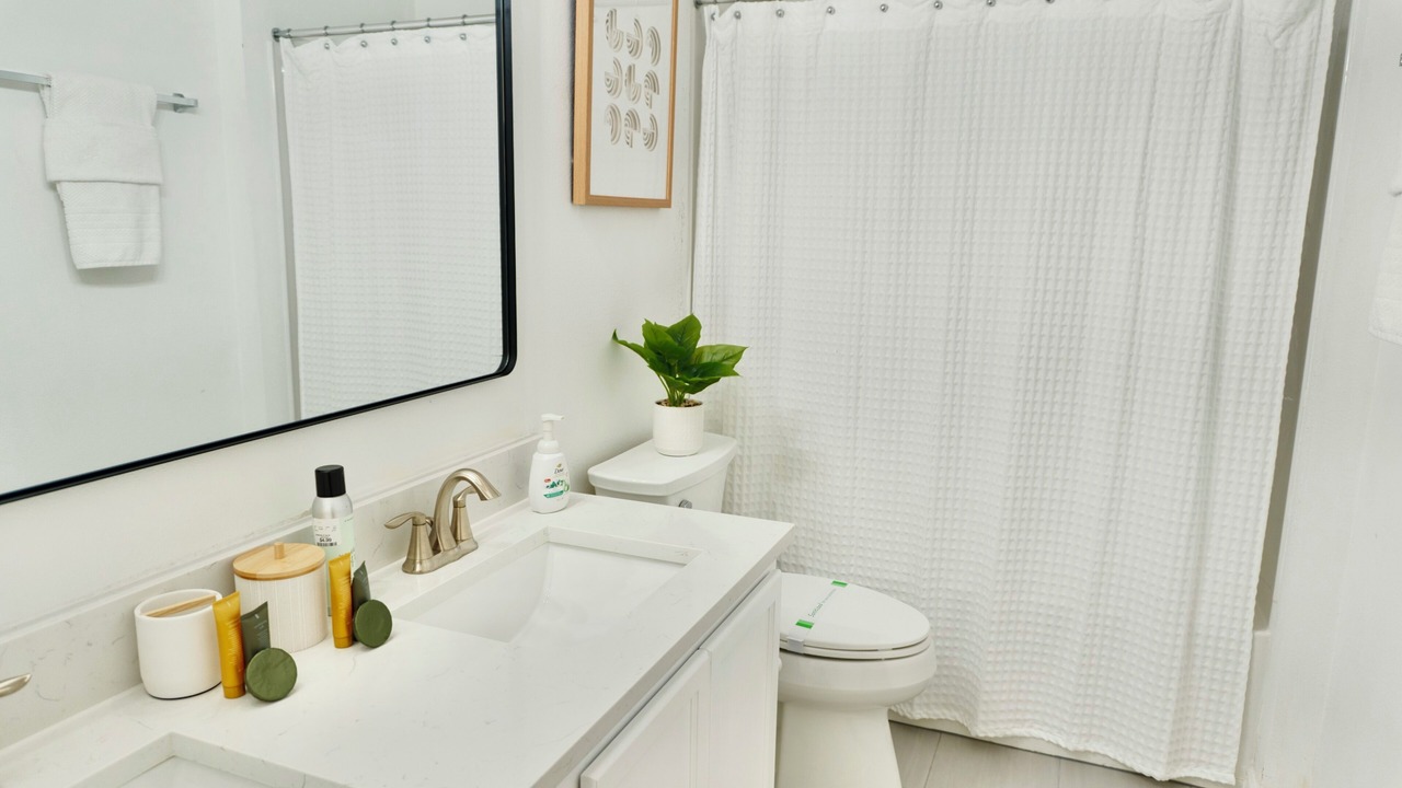 Photo of Bathroom in Legacy Park