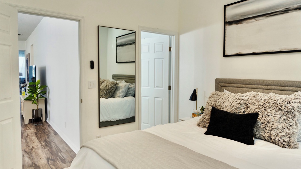 Photo of Bedroom in Legacy Park