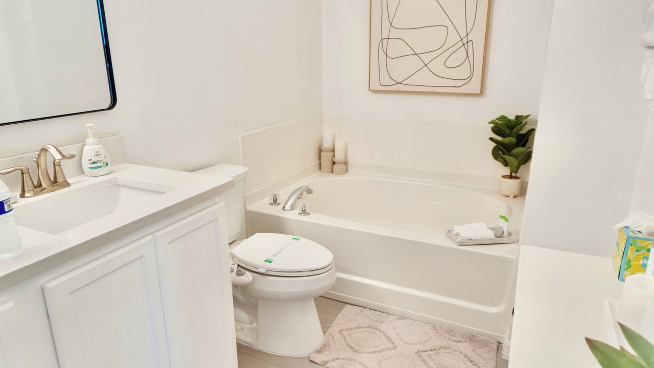 Photo of Bathroom in Legacy Park