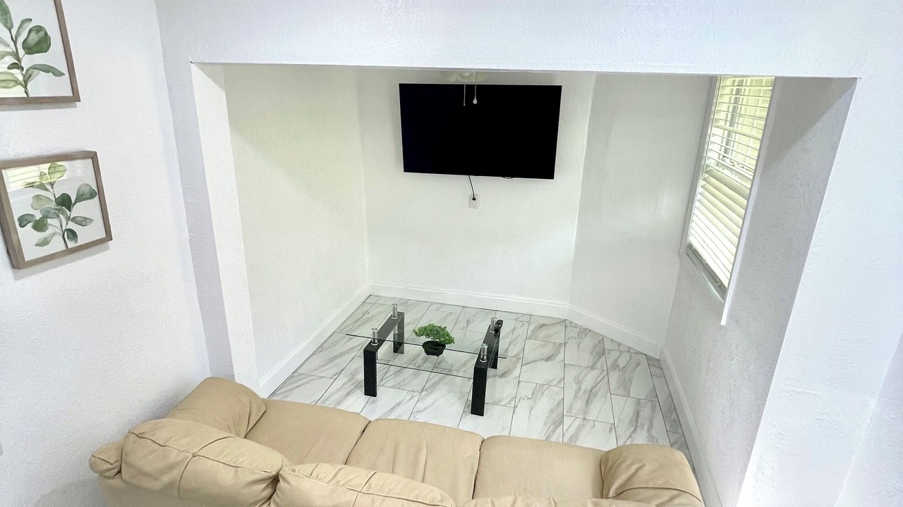 Photo of Livingroom in Coquina Key