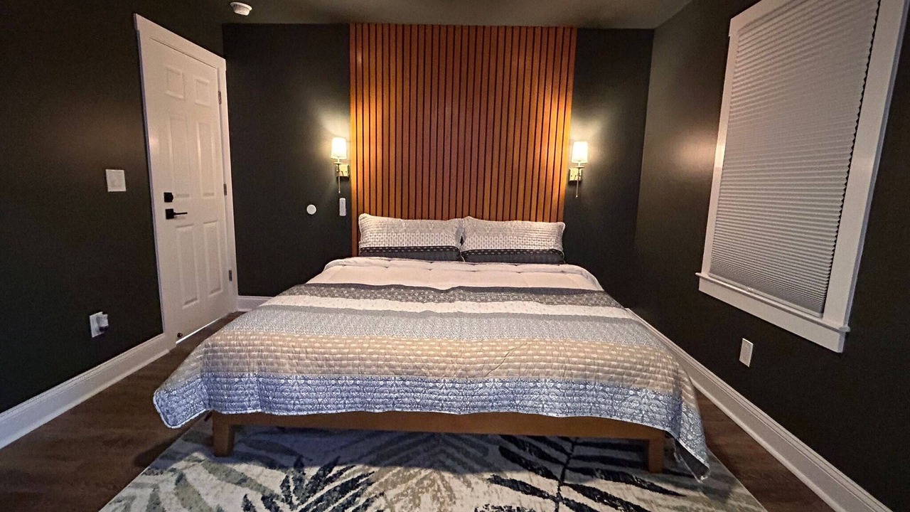 Photo of Bedroom in Mount Berry