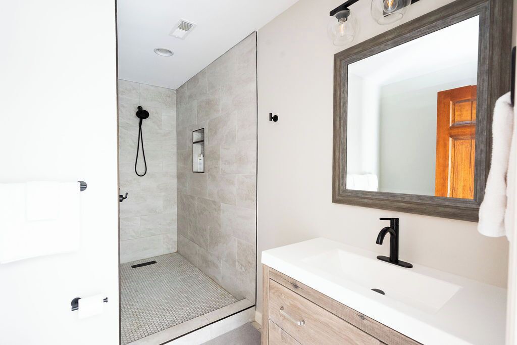 Photo of Bathroom in West Union