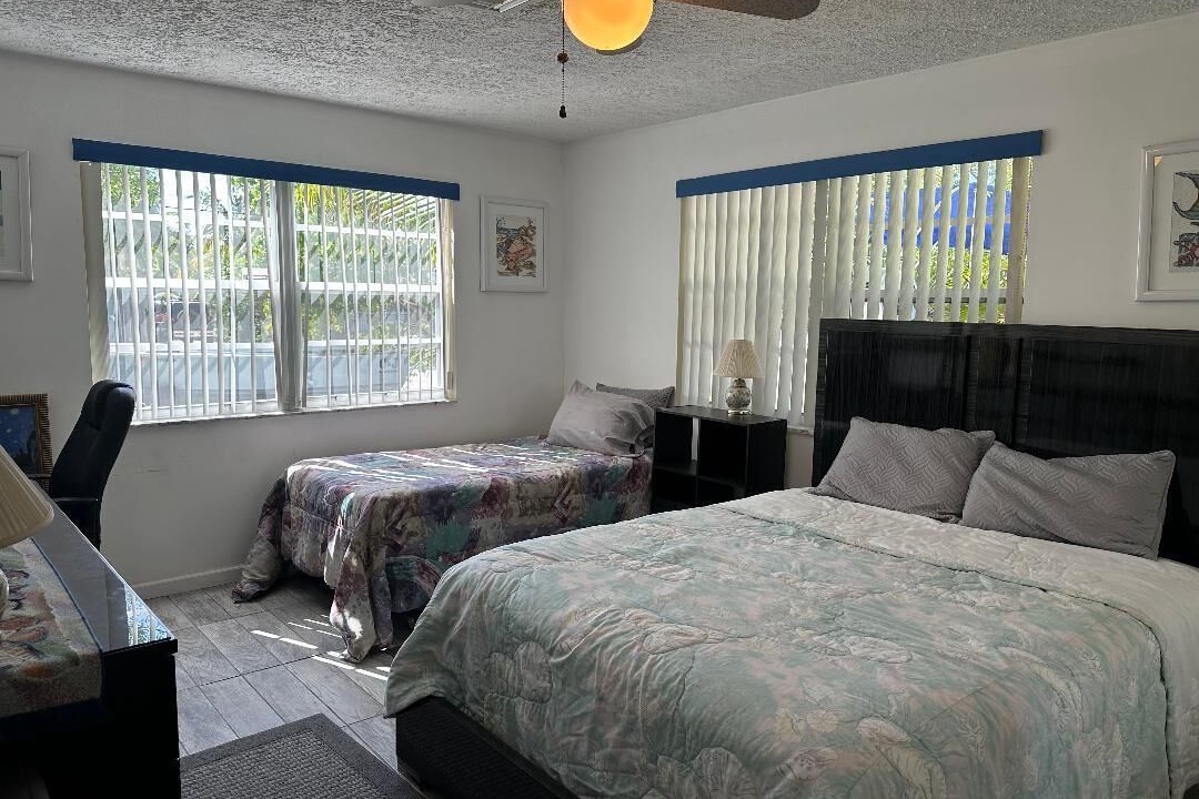 Photo of Bedroom in Breezeswept Beach Estates