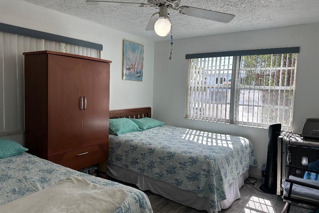 Photo of Bedroom in Breezeswept Beach Estates