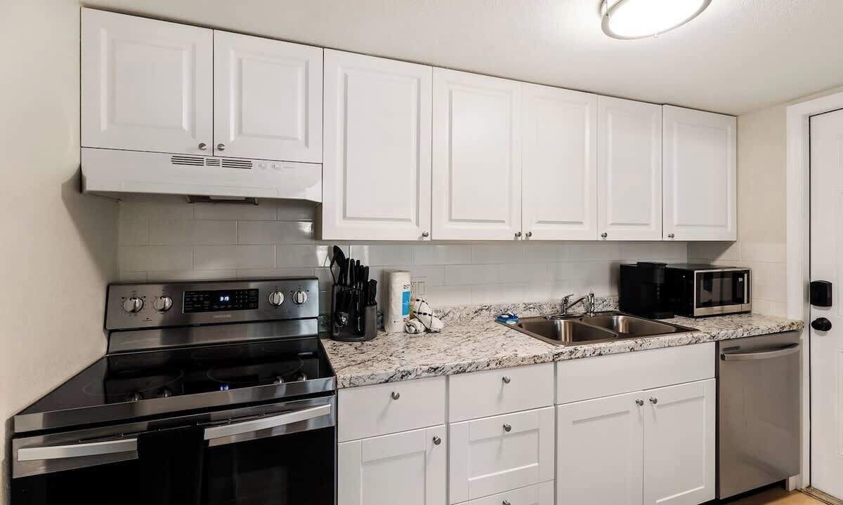 Photo of Kitchen in Zephyrhills