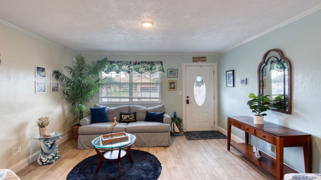 Photo of Livingroom in Port Orange