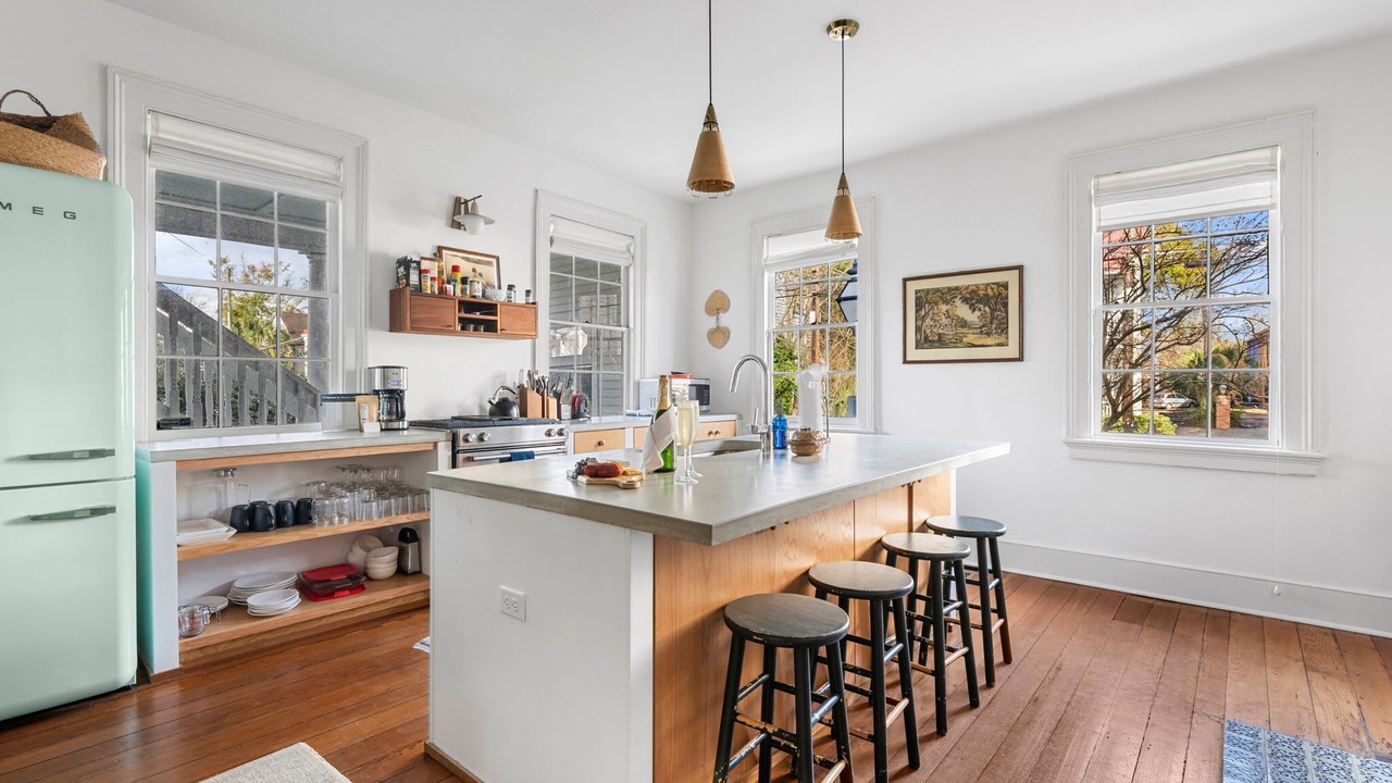 Photo of Kitchen in Cannonborough Elliotborough