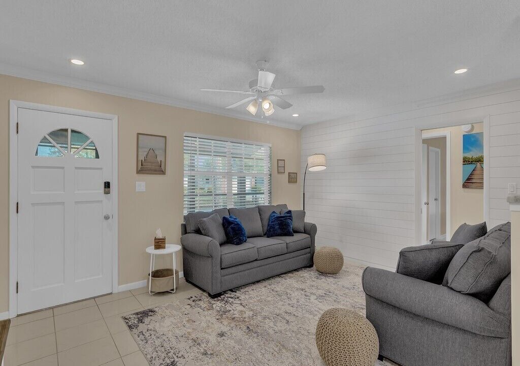 Photo of Livingroom in Vero Beach South