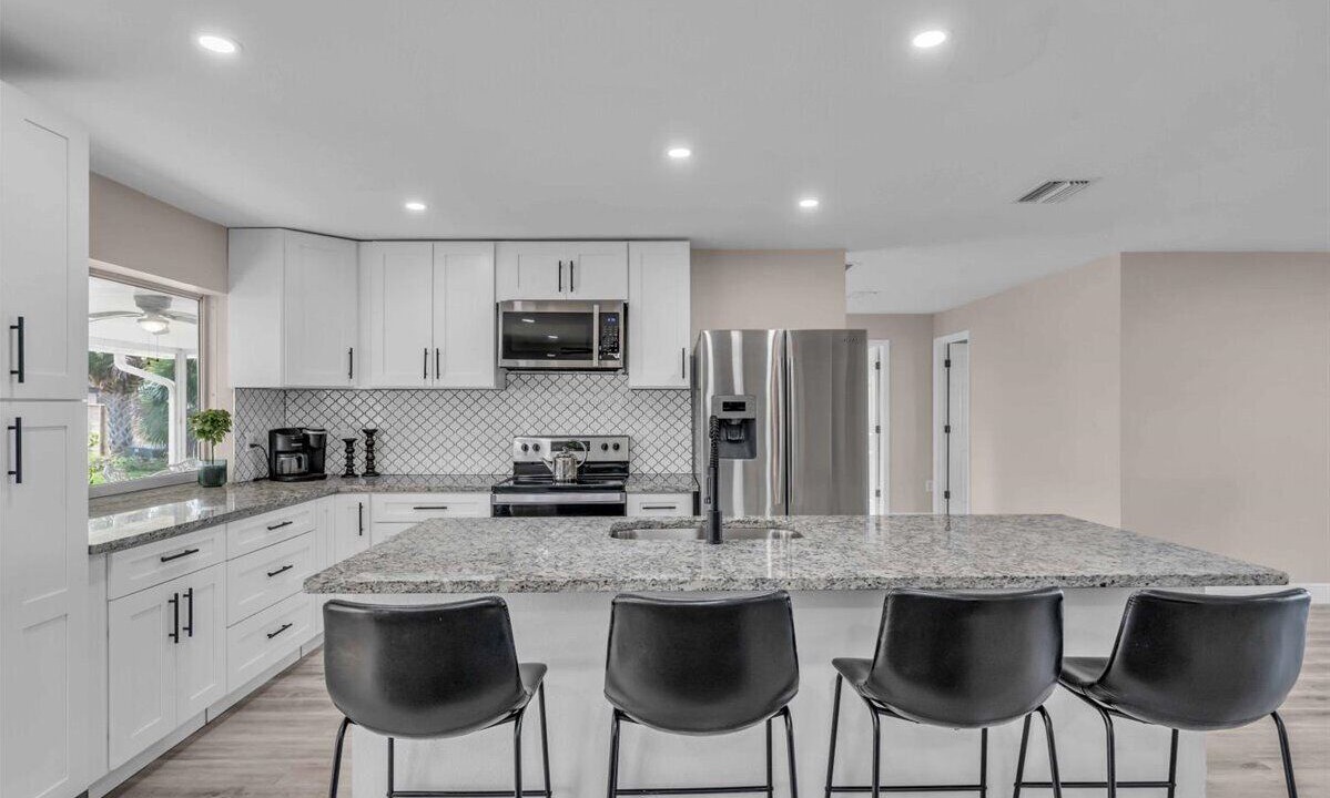 Photo of Kitchen in Gulf Gate Estates