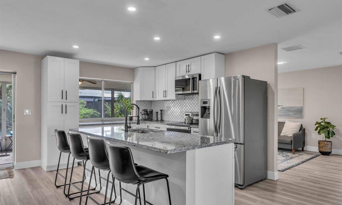 Photo of Kitchen in Gulf Gate Estates
