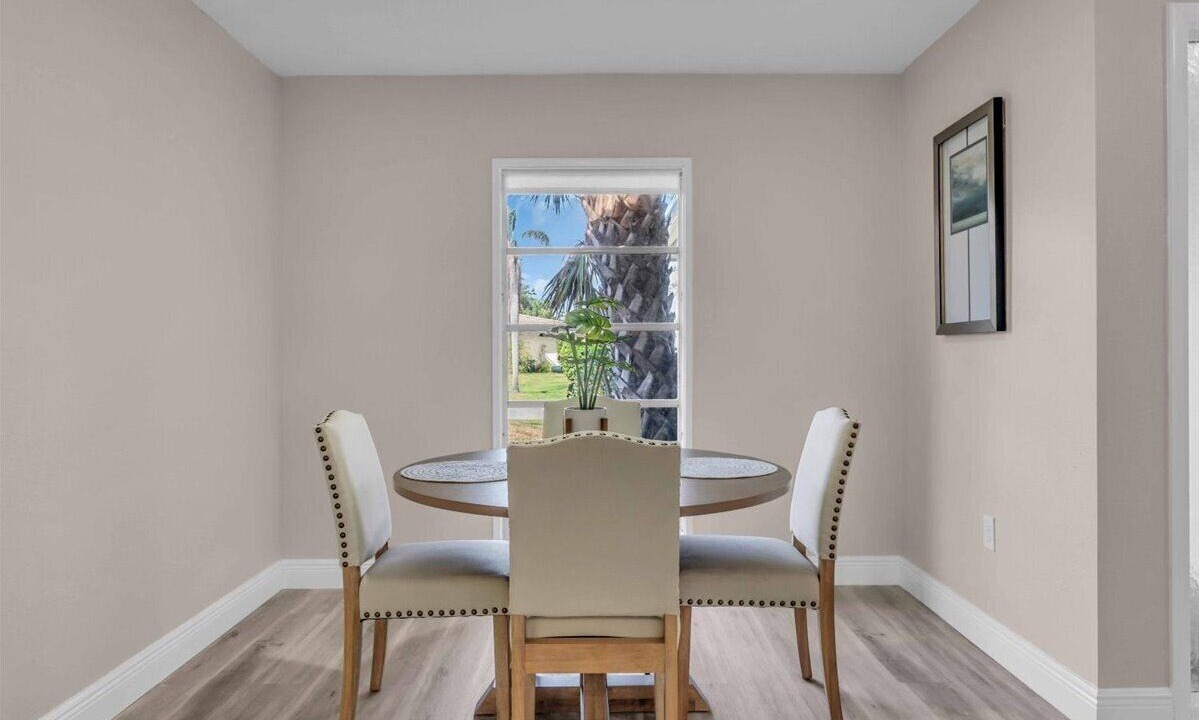 Photo of Others in Gulf Gate Estates