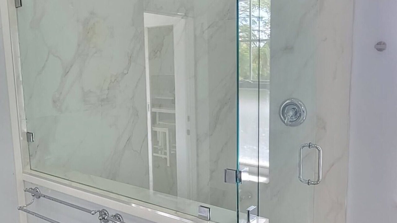 Photo of Bathroom in Waters Edge