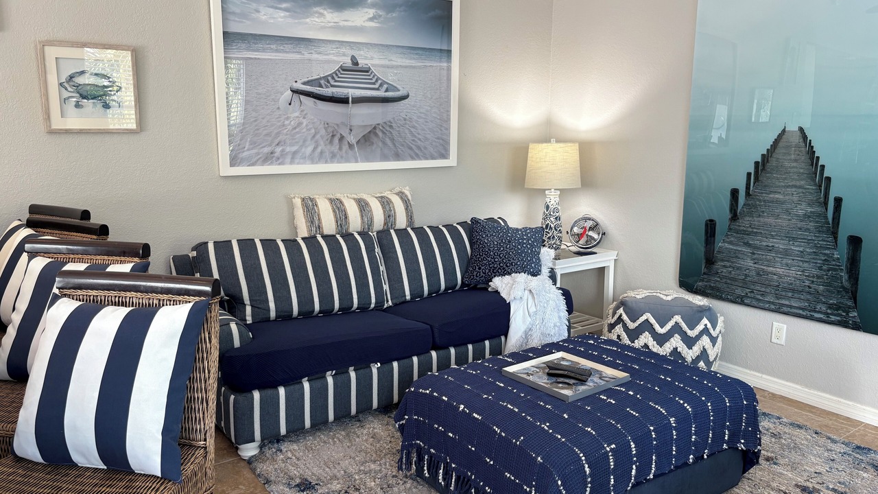 Photo of Livingroom in Isles of Capri