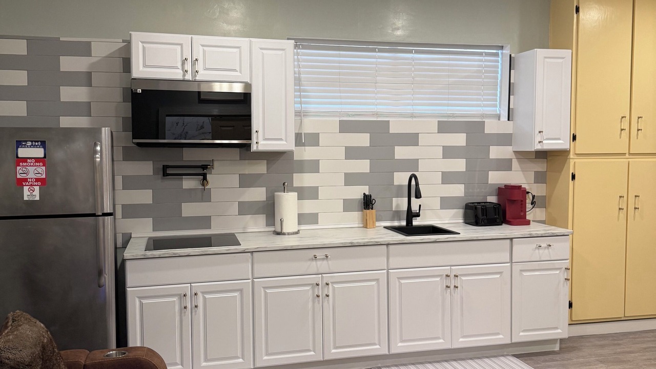 Photo of Livingroom in Northside