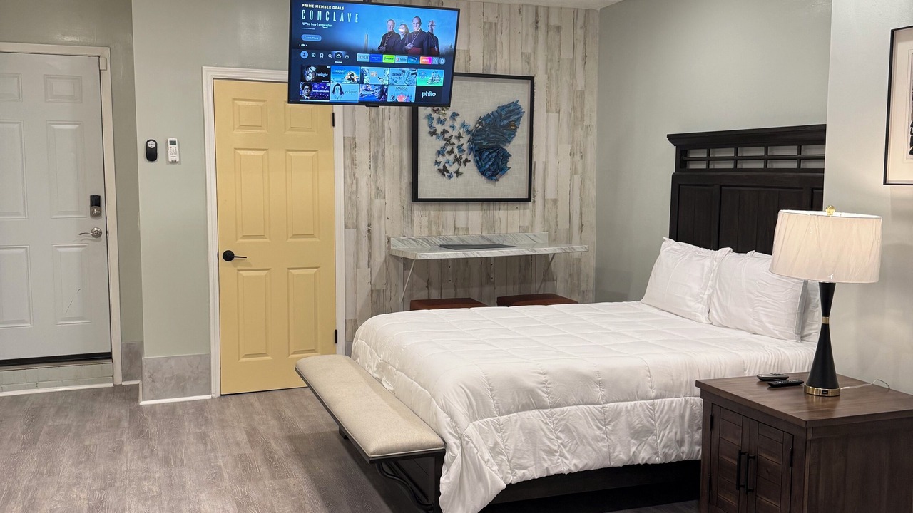 Photo of Bedroom in Northside