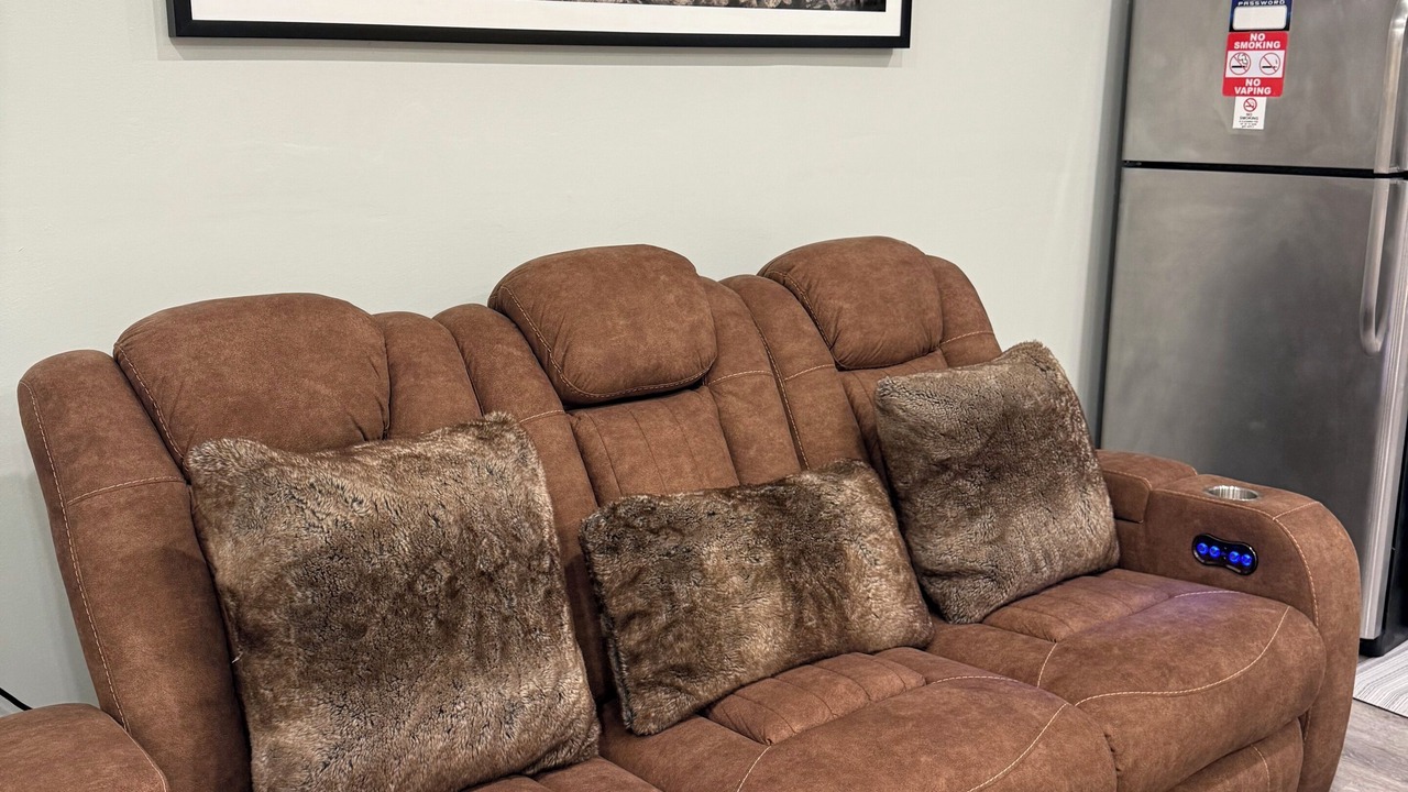 Photo of Livingroom in Northside