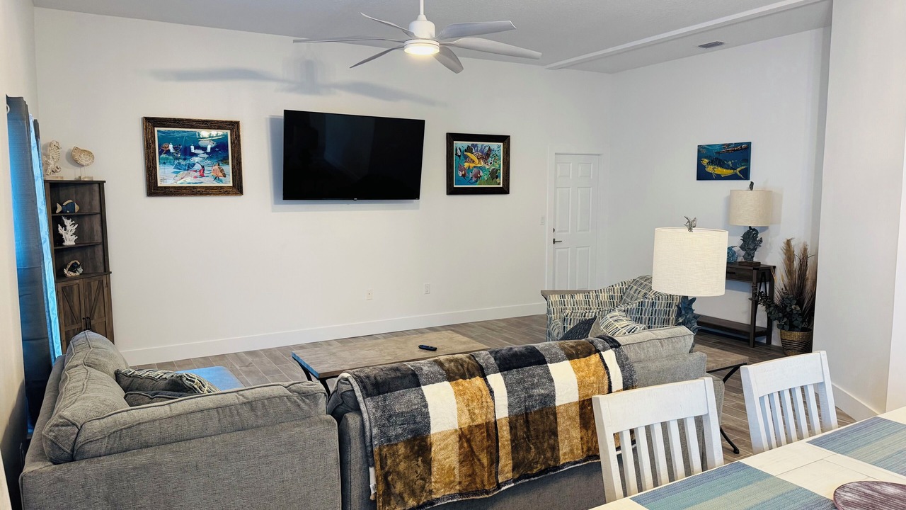 Photo of Livingroom in Osprey