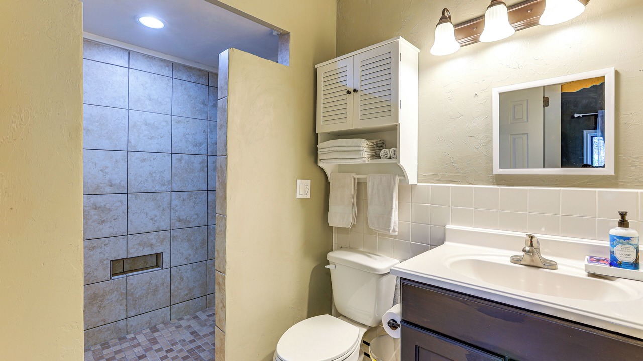 Photo of Bathroom in Newberry