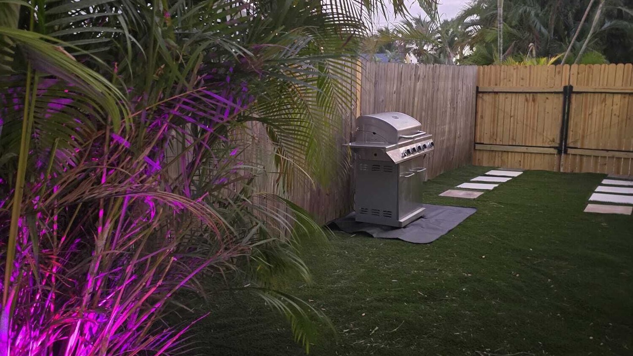 Photo of Outdoor in Tropic Palms