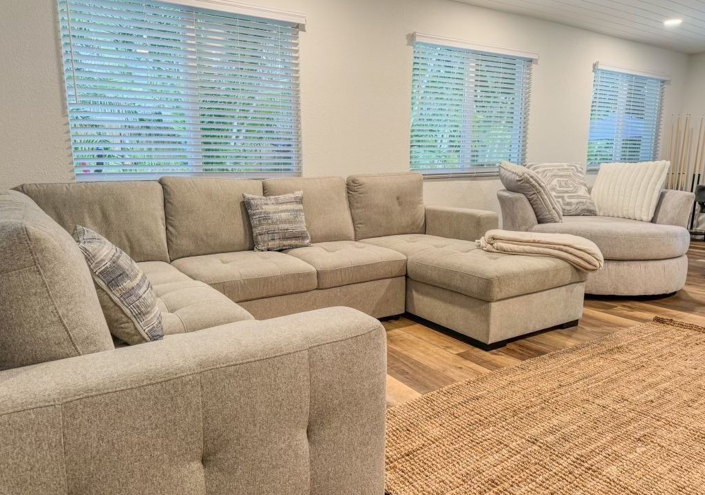 Photo of Livingroom in Tropic Palms