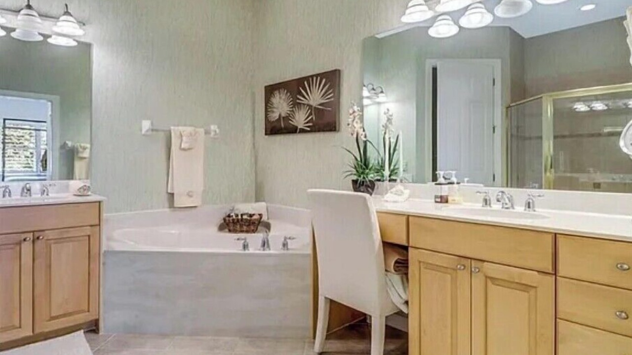 Photo of Bathroom in Bonita Springs