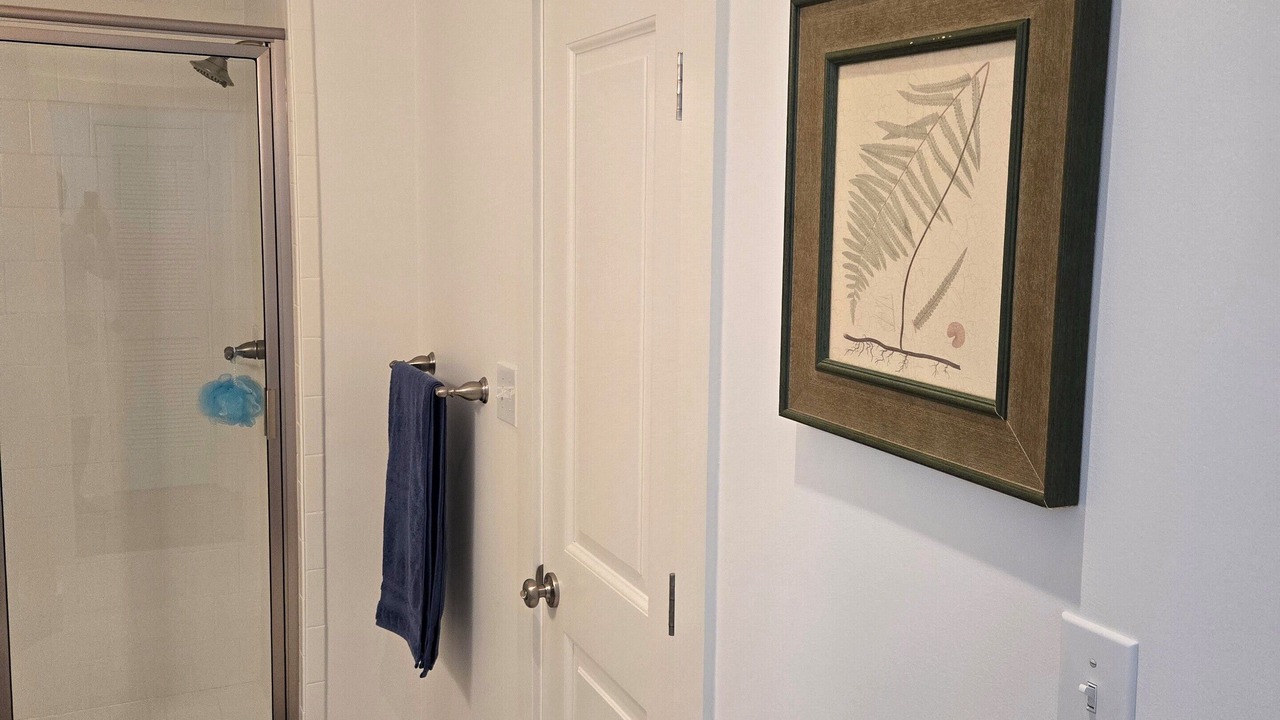 Photo of Bathroom in Cottage District