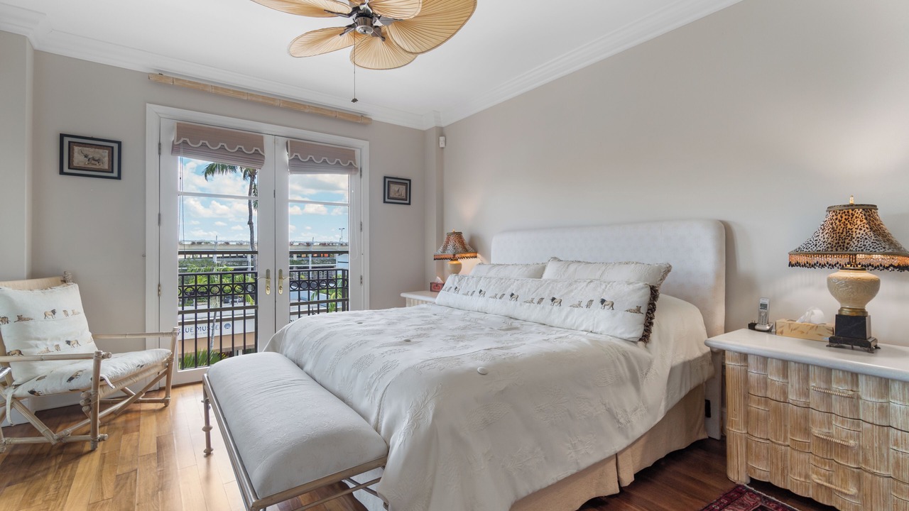 Photo of Bedroom in Redevelopment Area