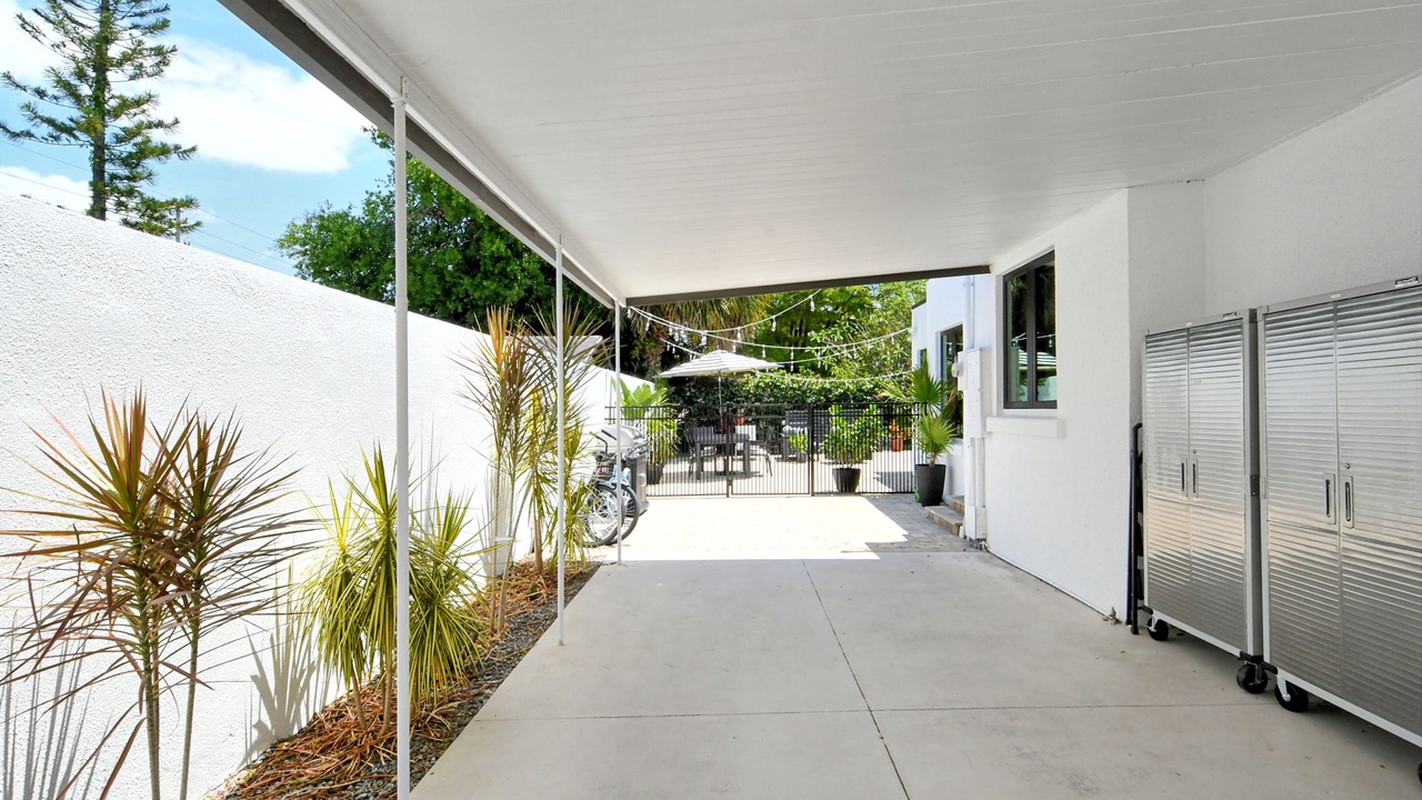 Photo of Patio Balcony in Laurel Park