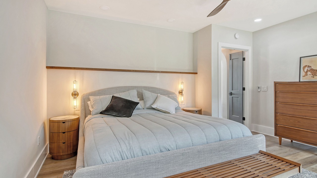 Photo of Bedroom in Laurel Park
