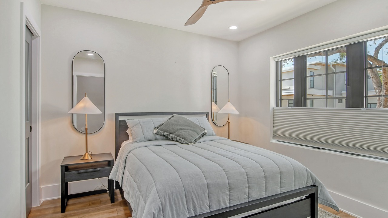 Photo of Bedroom in Laurel Park