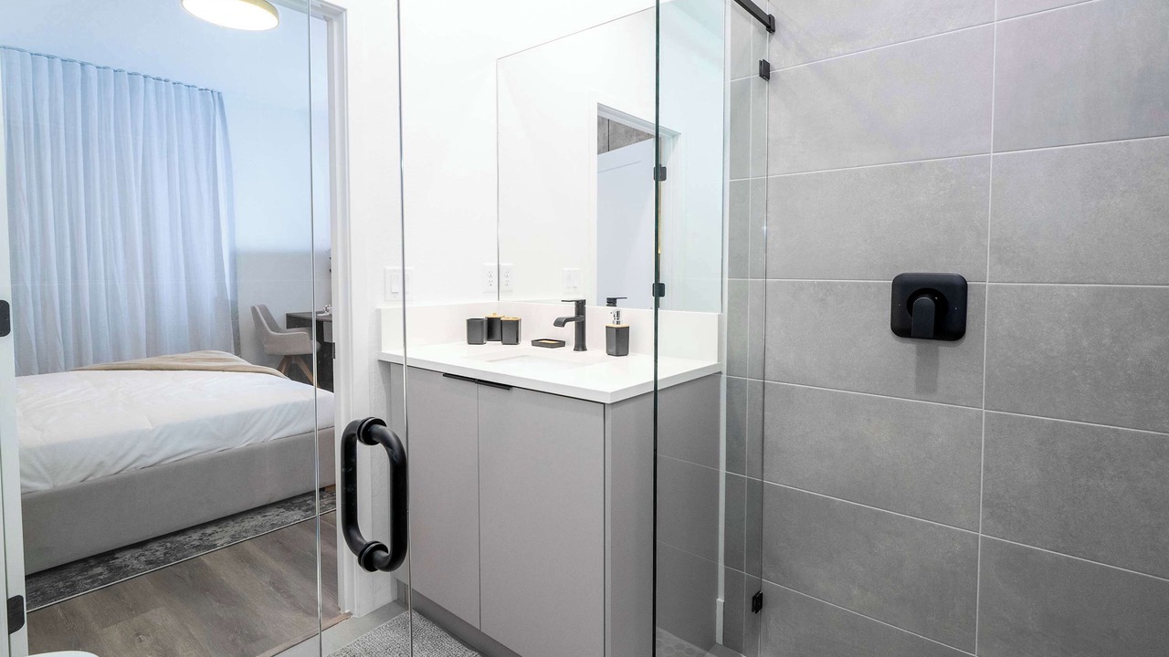 Photo of Bathroom in Bahama Bay