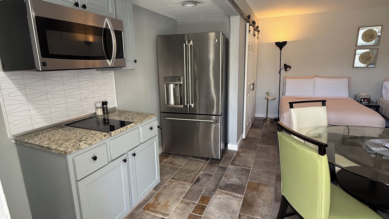 Photo of Kitchen in Cypress Gardens