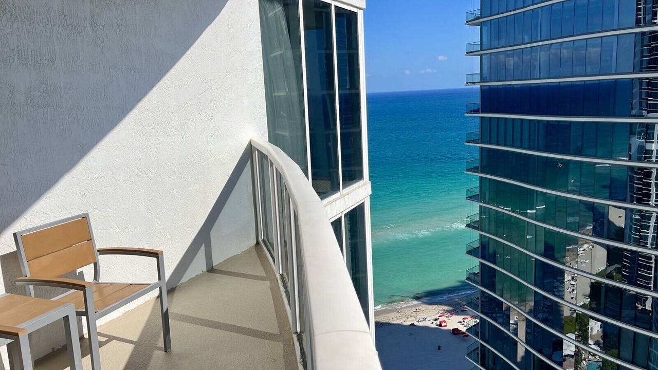 Photo of Outdoor in Sunny Isles Beach