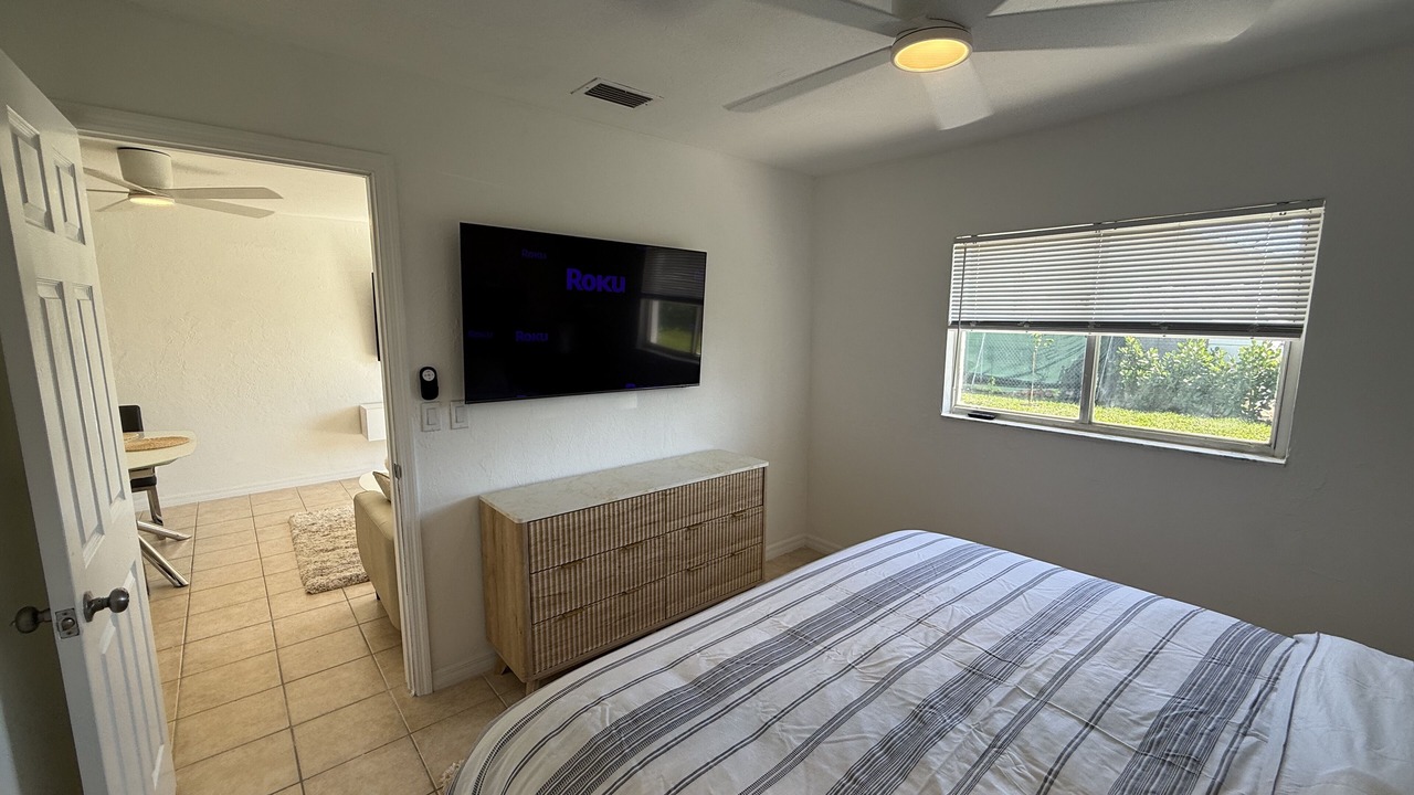 Photo of Bedroom in Golden Gate