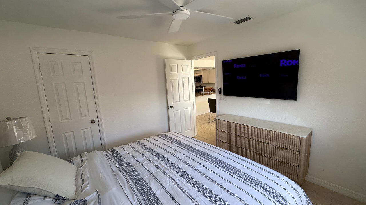 Photo of Bedroom in Golden Gate