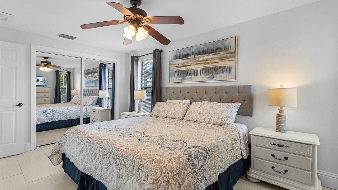Photo of Bedroom in Eight Lakes