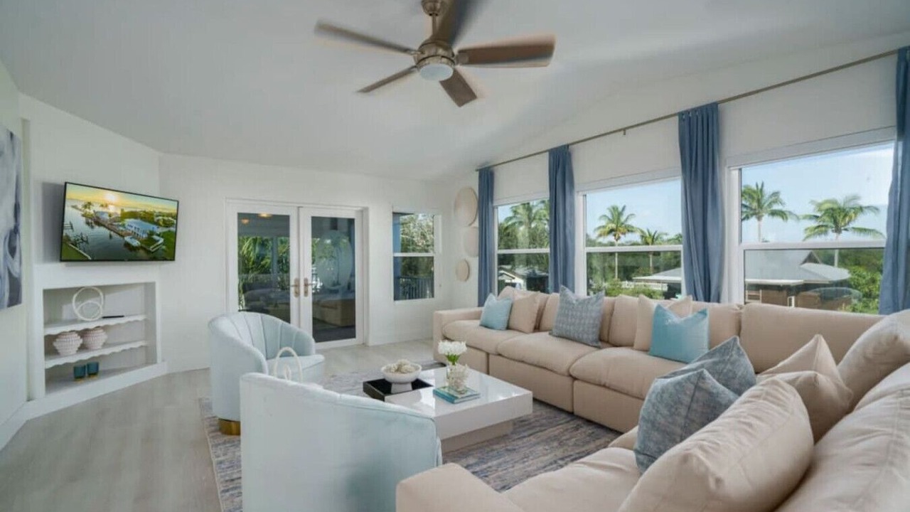 Photo of Livingroom in Fort Pierce