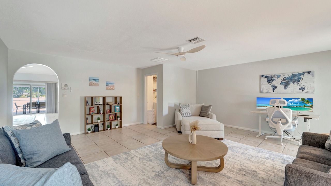 Photo of Livingroom in Port Charlotte