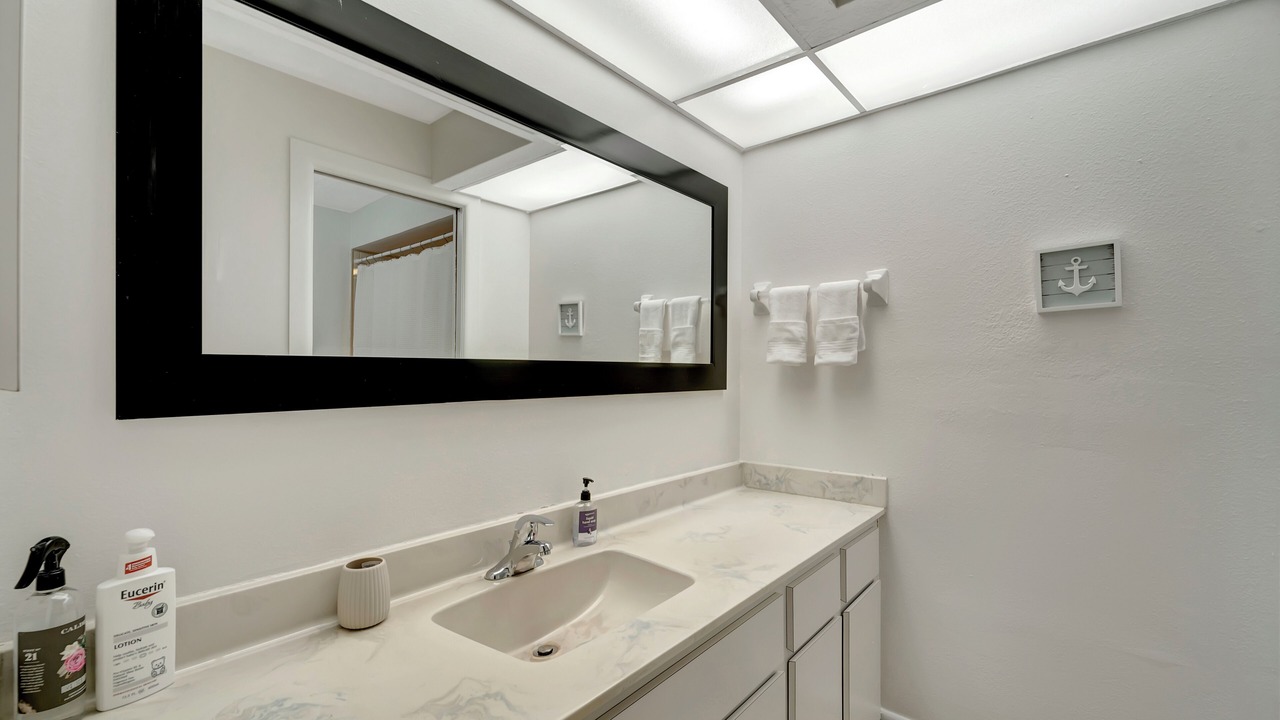 Photo of Bathroom in Port Charlotte