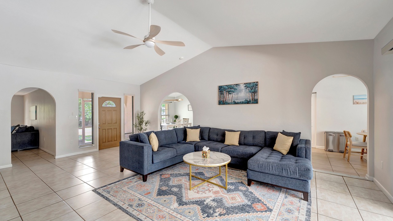 Photo of Livingroom in Port Charlotte