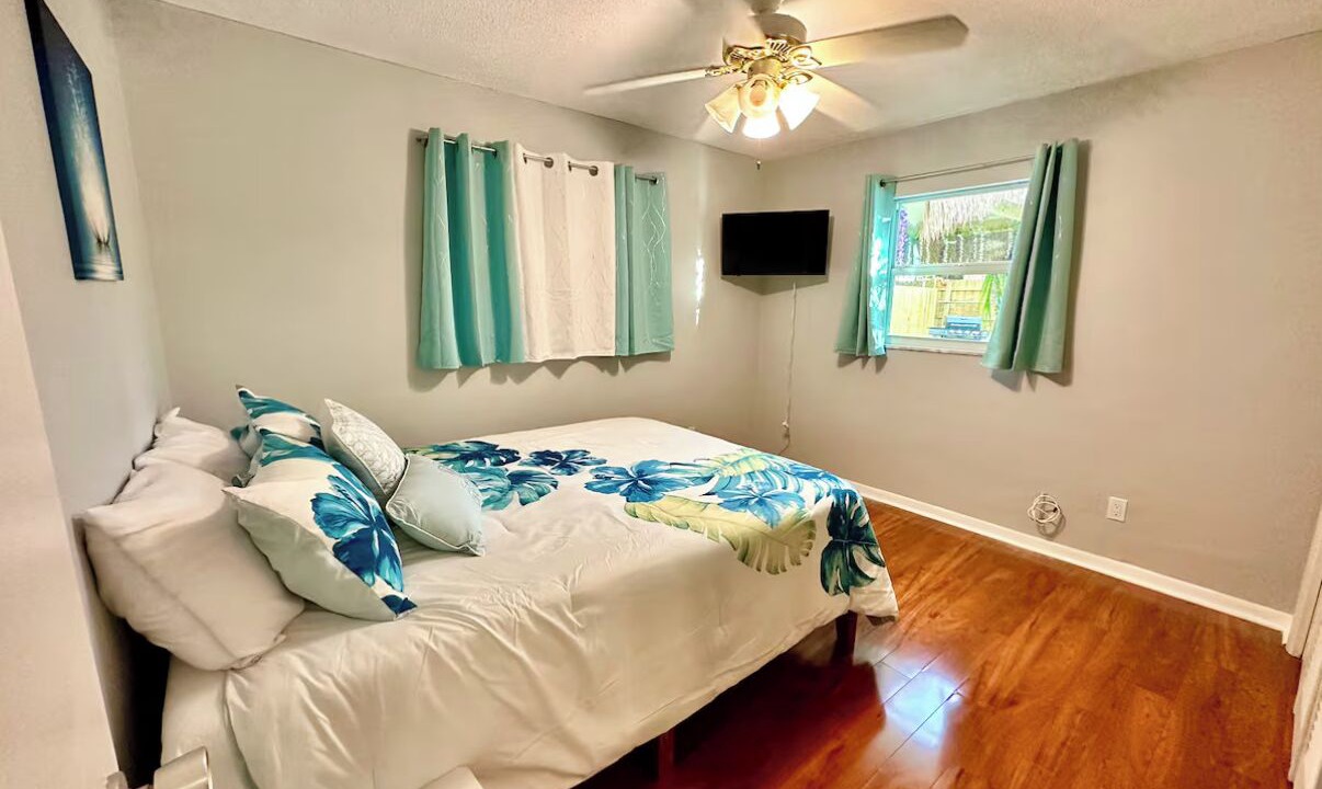 Photo of Bedroom in Harbor Hills