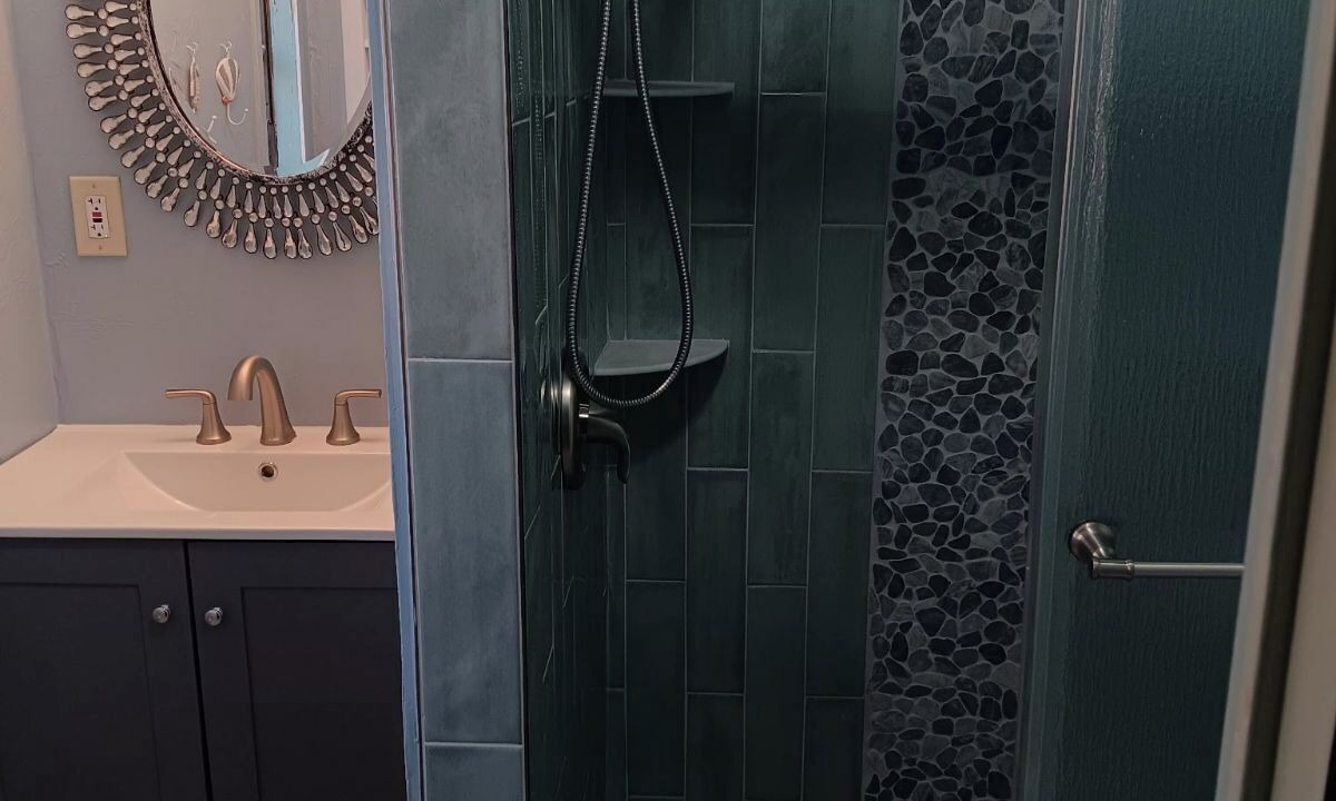 Photo of Bathroom in Jacarandas