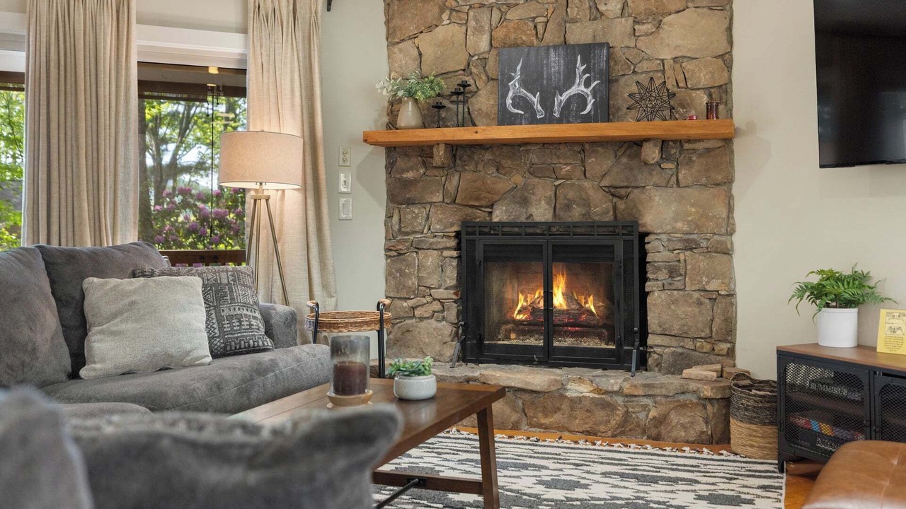 Photo of Livingroom in Glenville