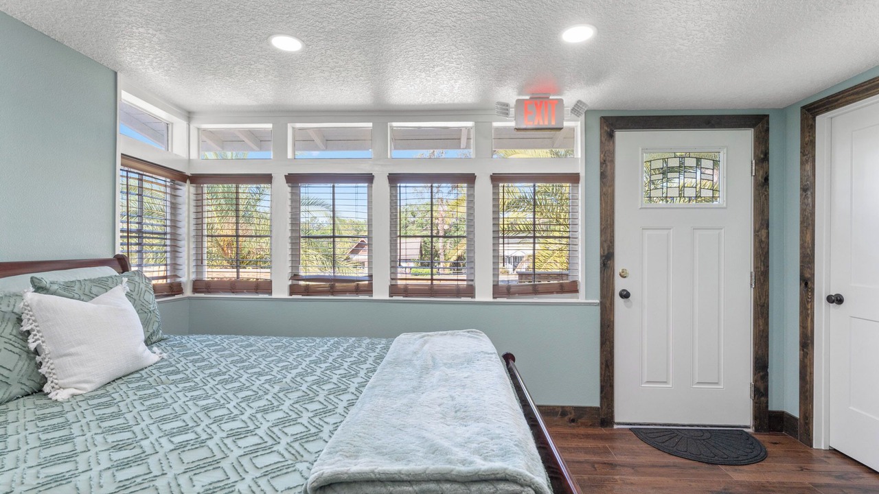 Photo of Bedroom in Brooksville
