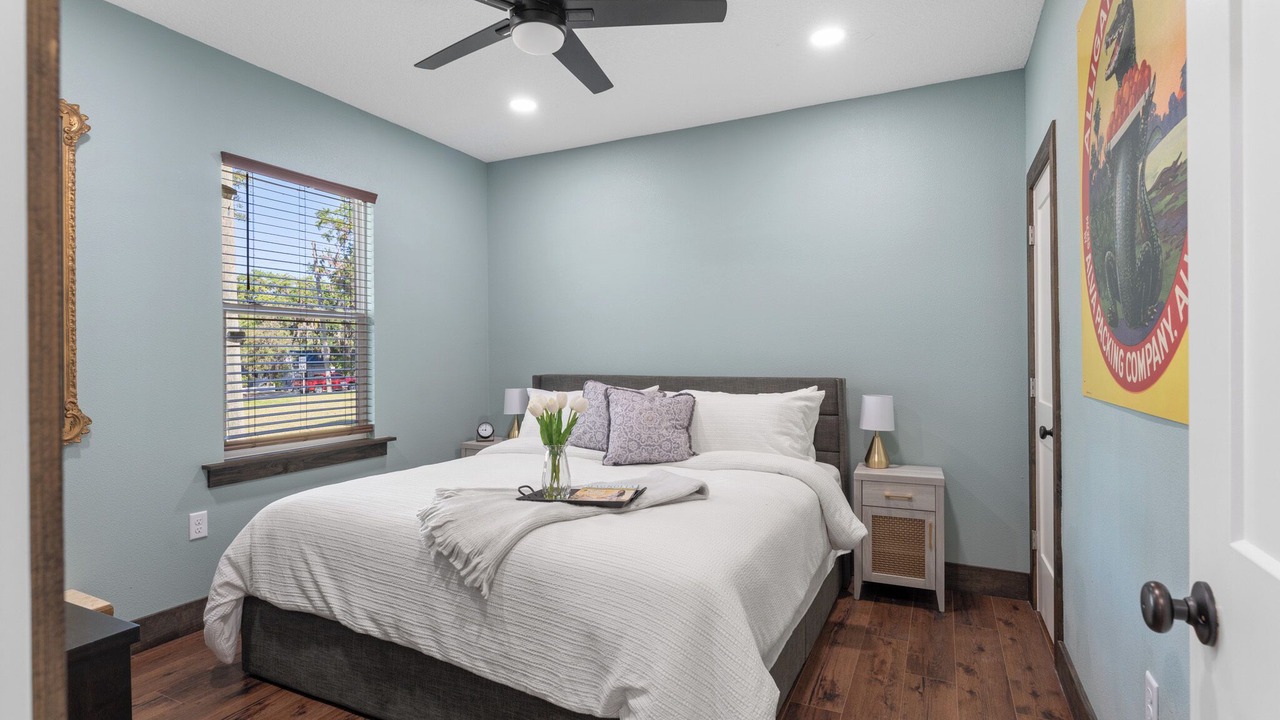 Photo of Bedroom in Brooksville